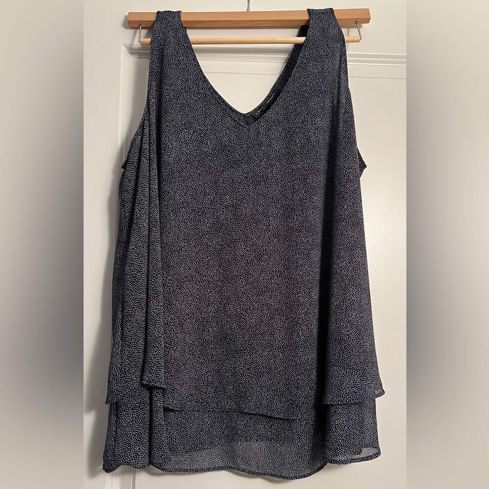 Chic Navy and White Patterned Blouse Lane Bryant 20P